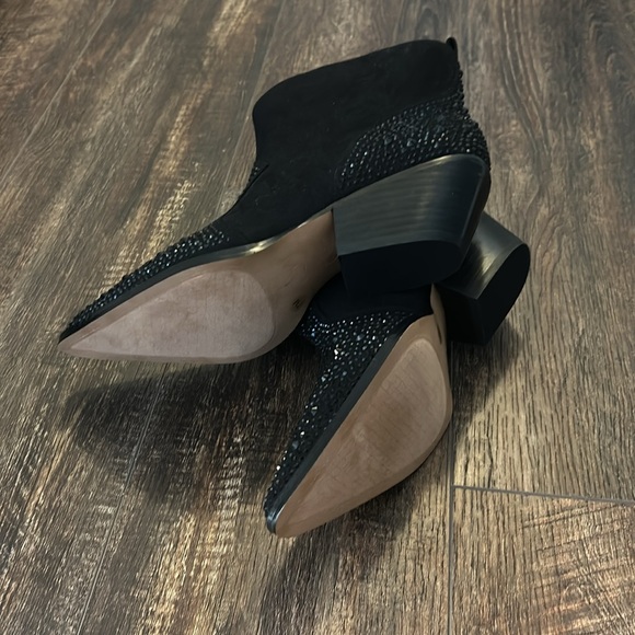 Jessica Simpson cowgirl booties - Picture 6 of 11